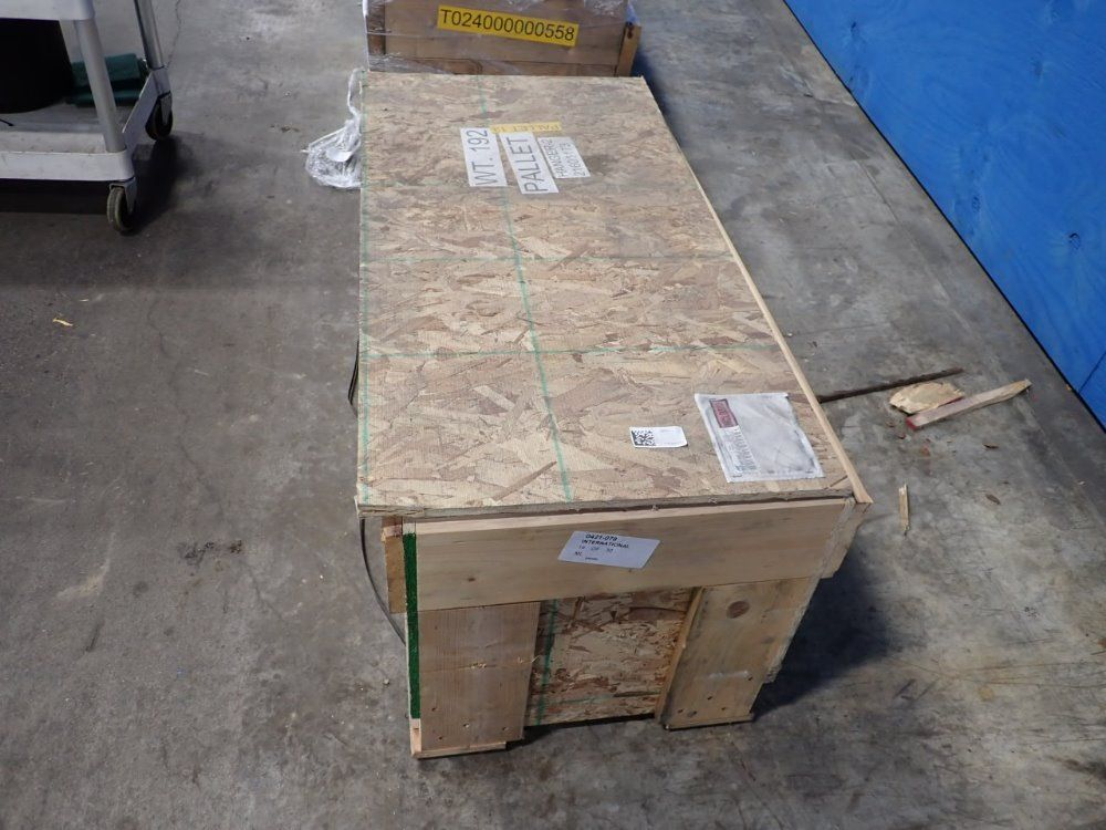 45-7/8 Large Hanger Yoke O/e And Plate - J16450a