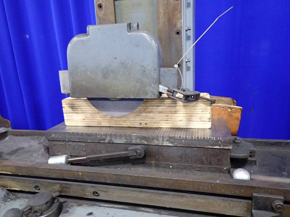 Clausing 6" X 18" 4011 Surface Grinder - 4011