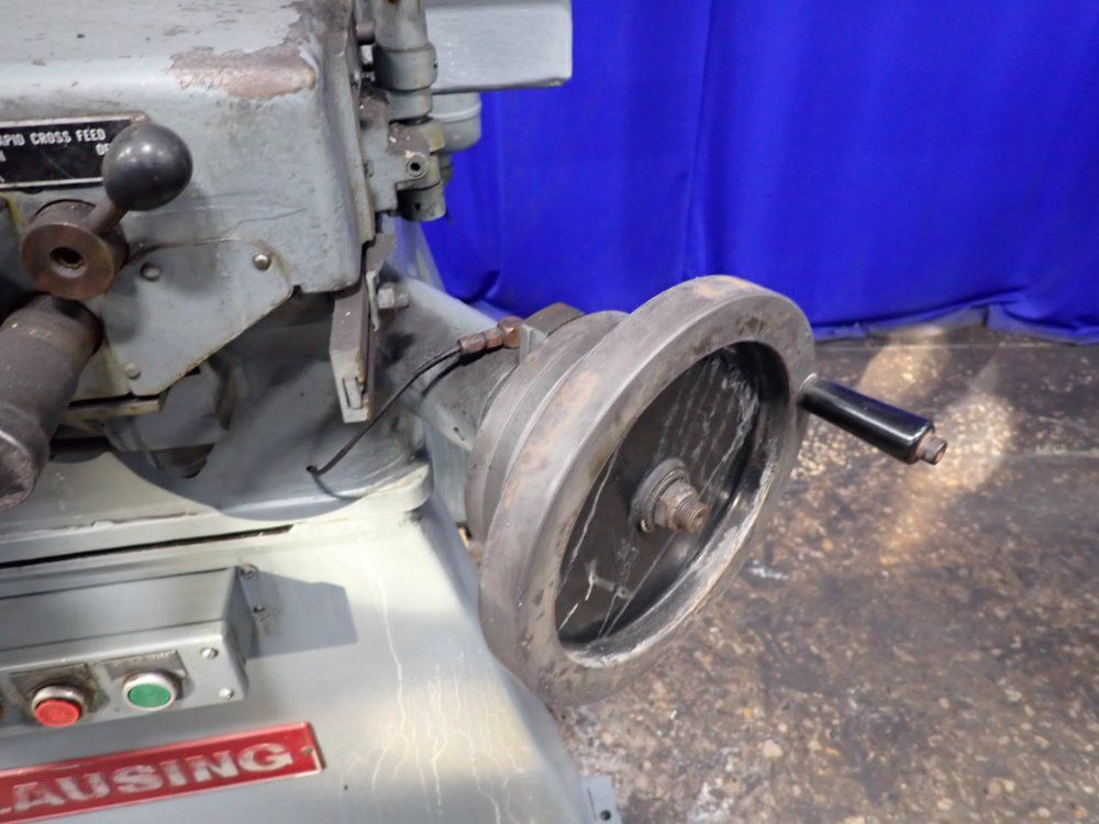 Clausing 6" X 18" 4011 Surface Grinder - 4011