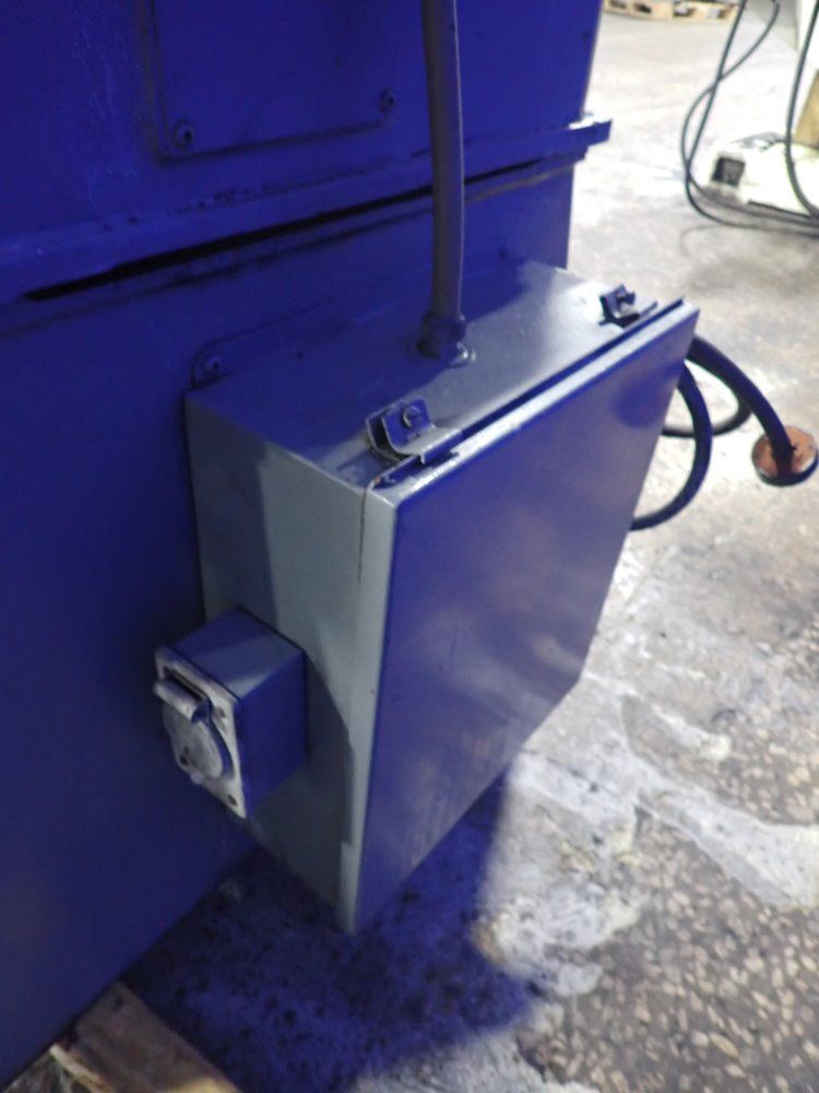 Clausing 6" X 18" 4011 Surface Grinder - 4011