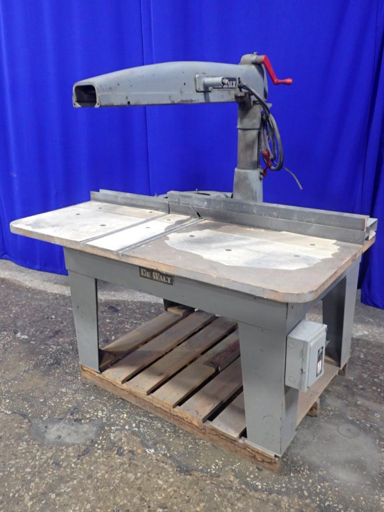 Dewalt Radial Arm Saw