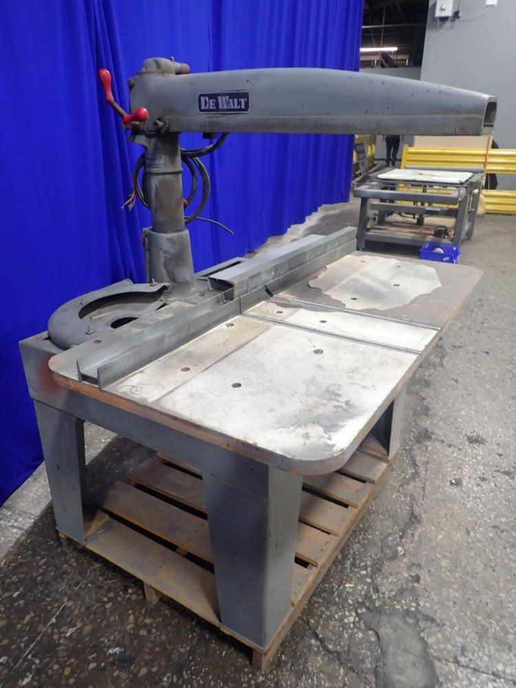 Dewalt Radial Arm Saw