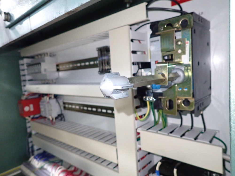 Davis Standard Tubing Puller/cutter