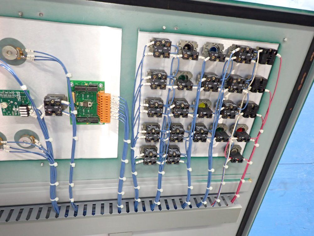 Infrapak Stretch Wrapper W/feed Tables