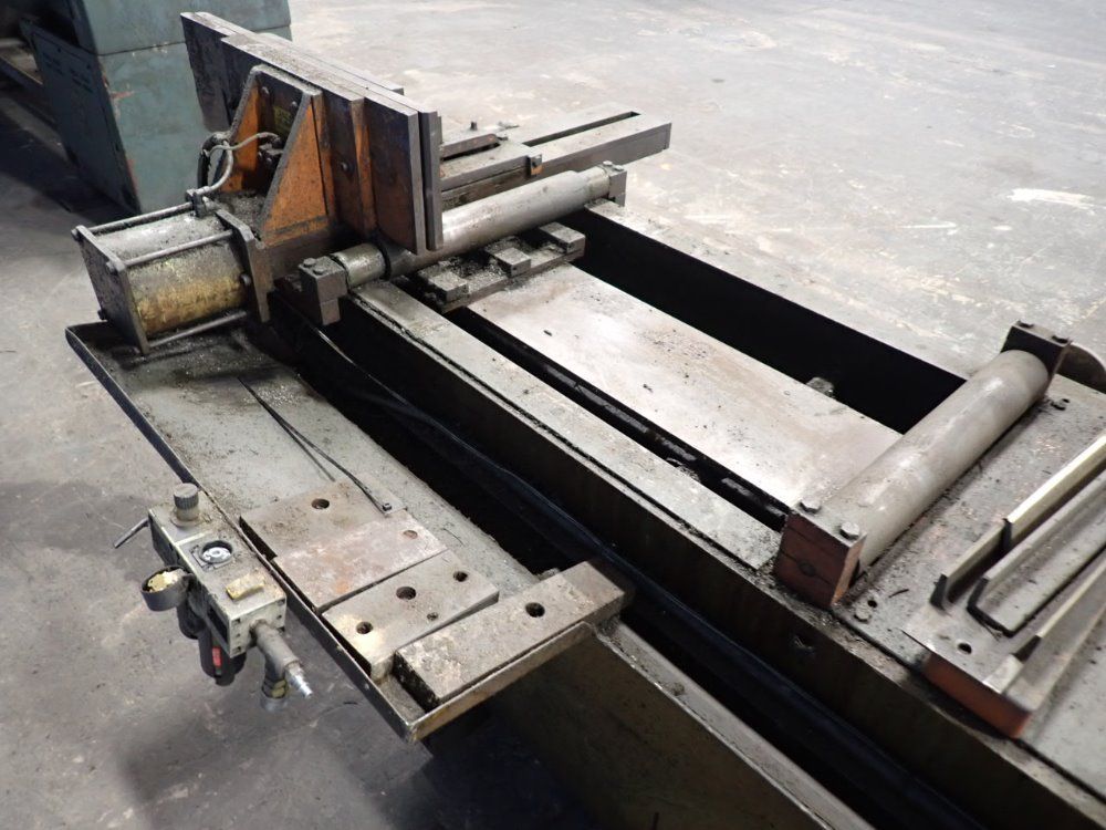 Hem Saw 5hp/14a/42x8 M2 Welded-edge Bandsaw - H115a