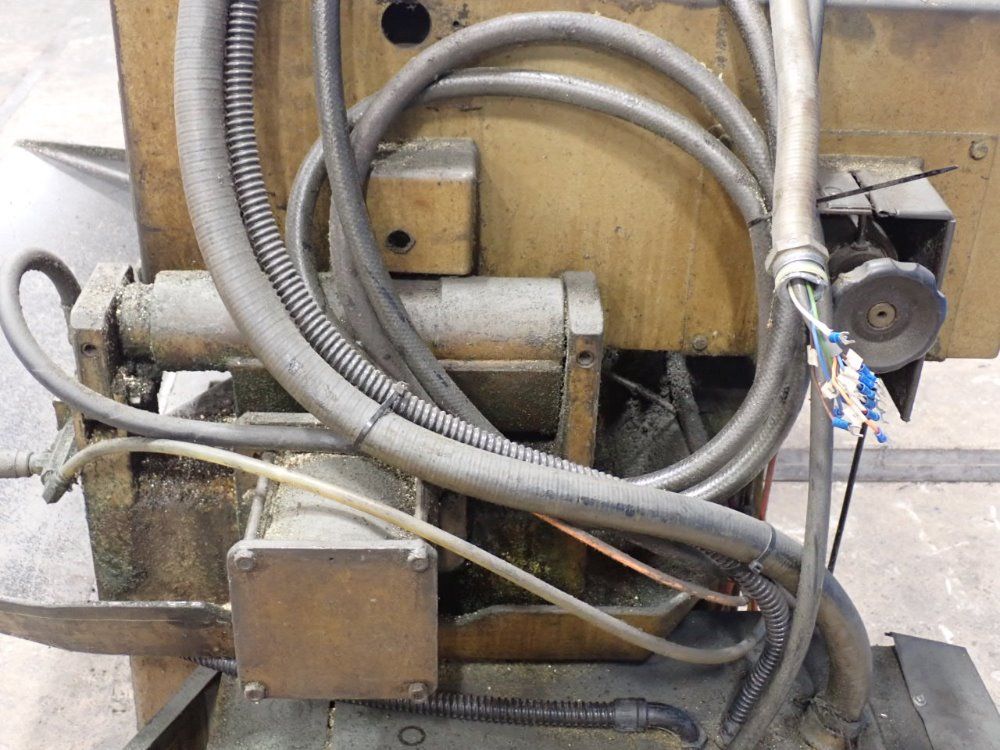 Hem Saw 5hp/14a/42x8 M2 Welded-edge Bandsaw - H115a