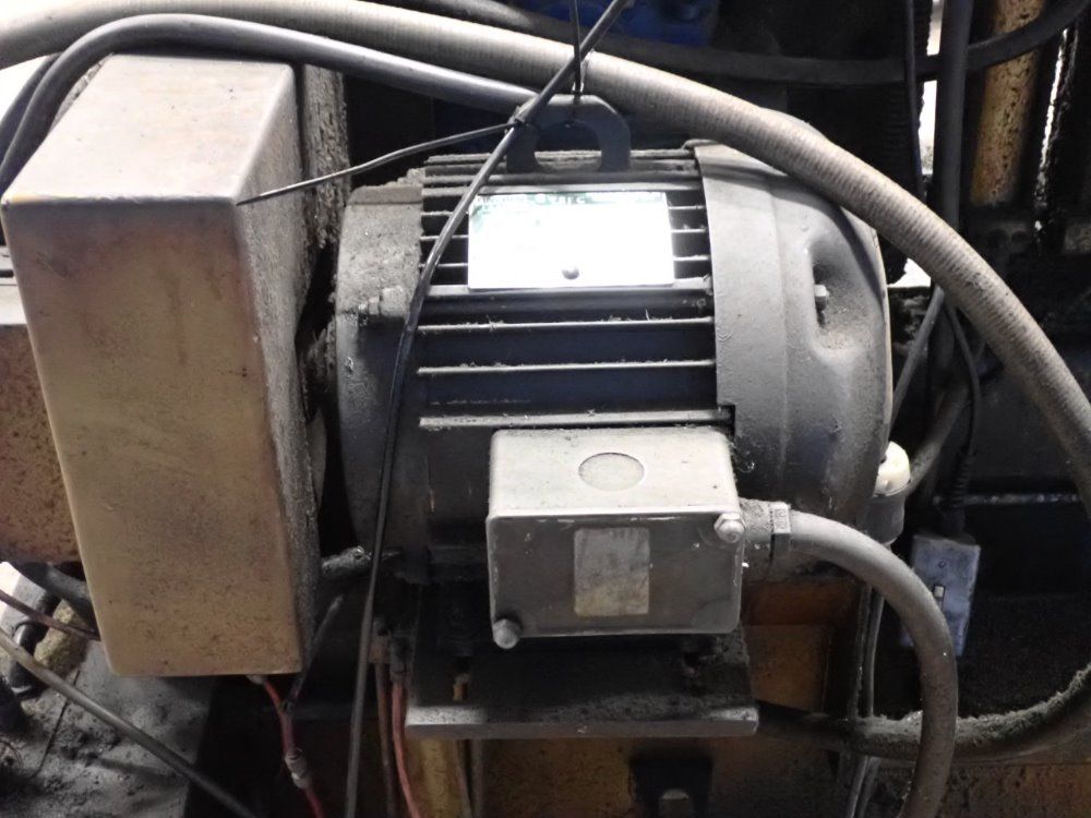 Hem Saw 5hp/14a/42x8 M2 Welded-edge Bandsaw - H115a