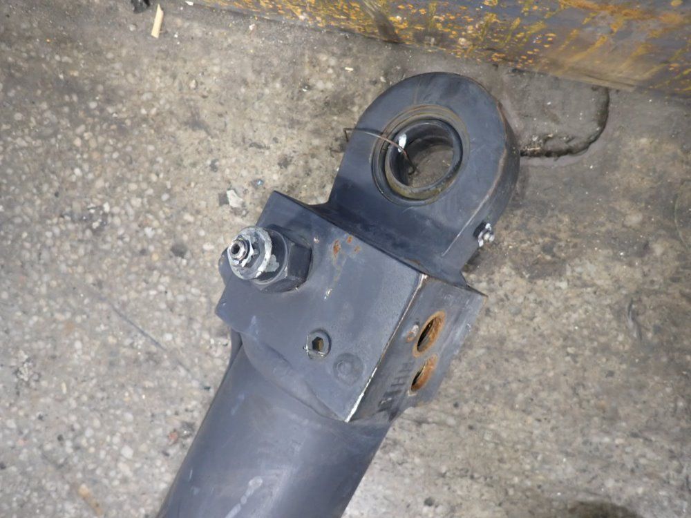 Cunningham Mfg Co. Cylinder