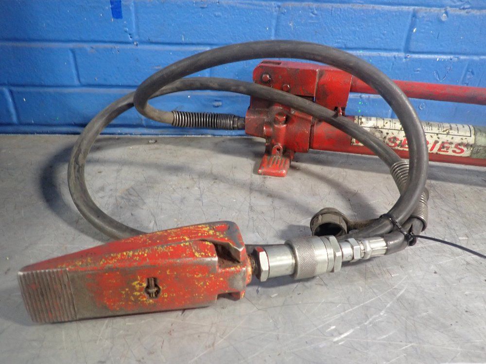 Simplex Pump Clamp