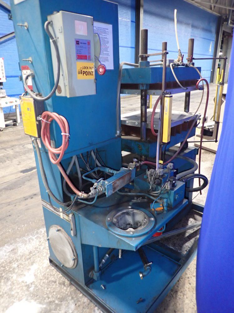 Carver 4 Post Platen Press