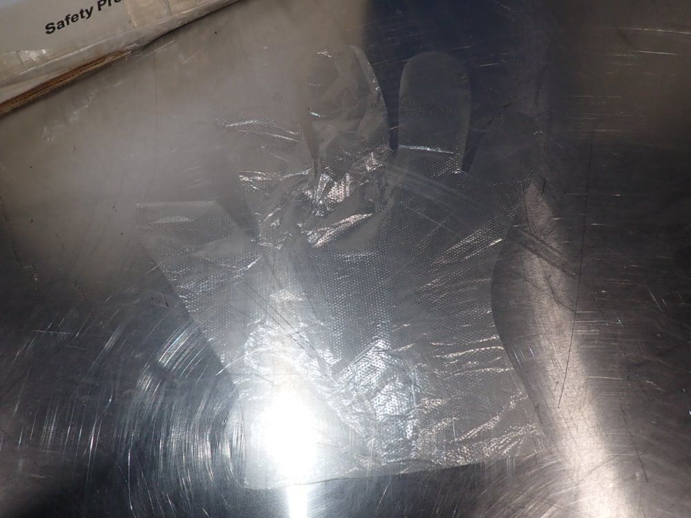 Cordova Polyethylene Gloves