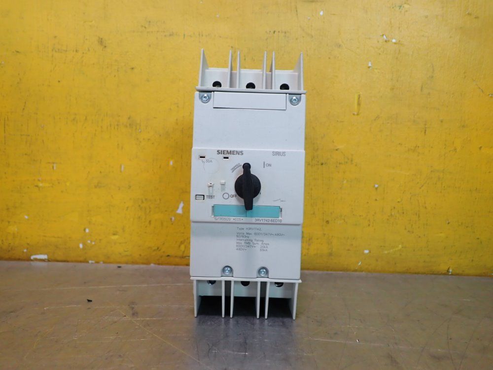 Siemens 3rv1742-5ed10 3, Pole 30 Amp Circuit Breaker - 3rv1742-5ed10