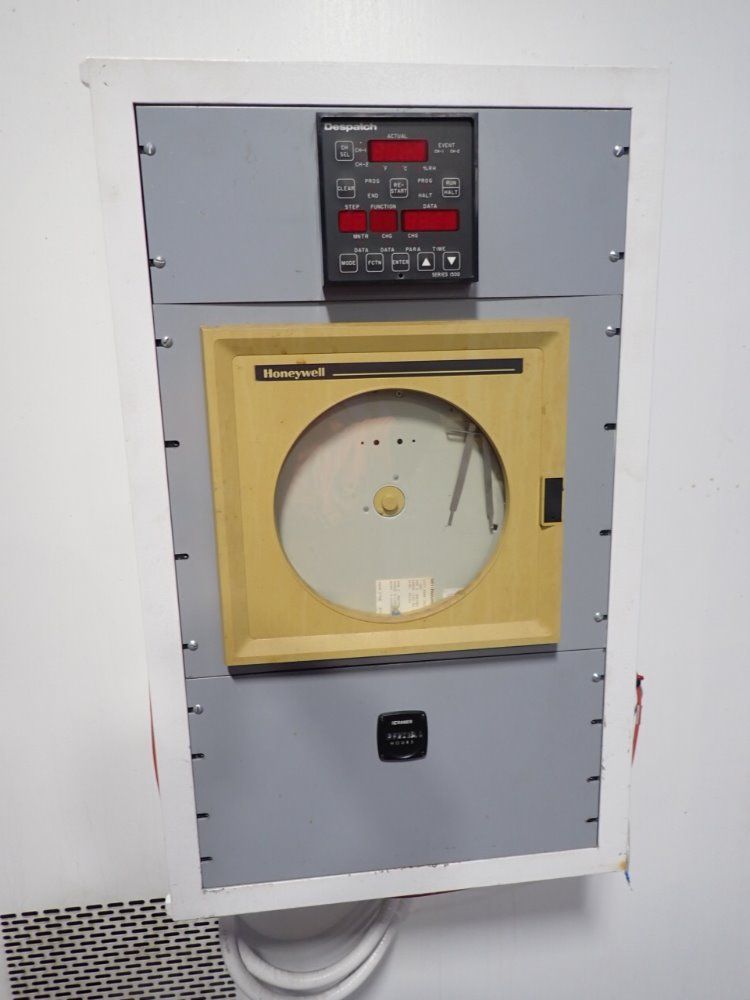 Despatch -73 Deg C-177 Deg C 16635 Humidity Chamber - 16635