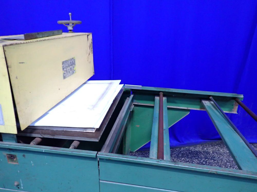 Sergeant Battery Charger