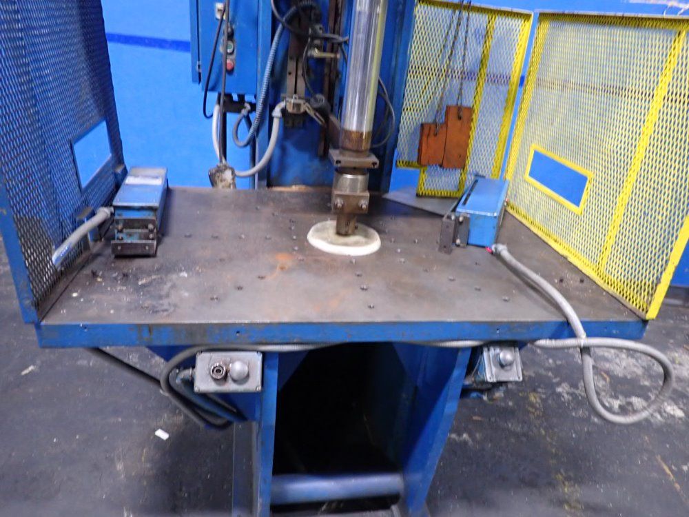 Hannifin Hydraulic Press