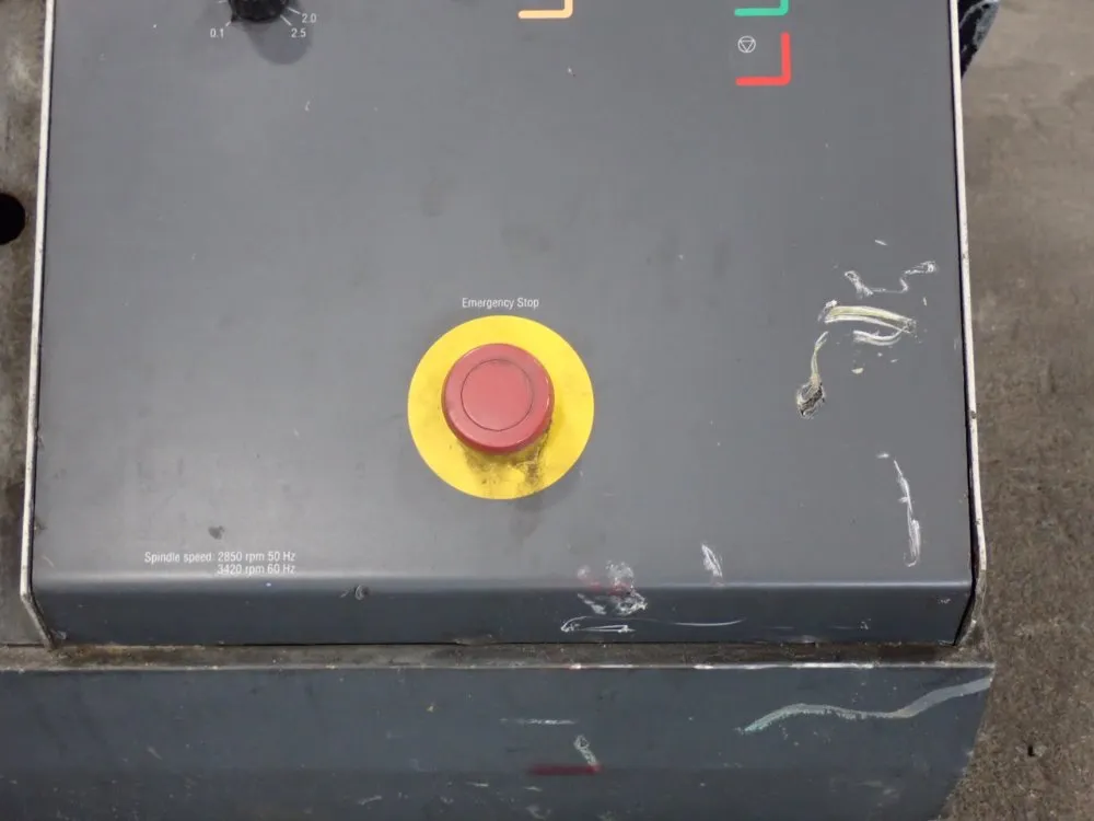 Struers 20.7a/8x11 Discotom 5 Saw - 05116236