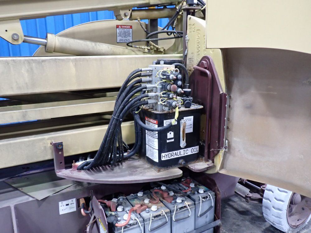 Grove 227lbs/2500psi/5gal Manlift - Amz46ne