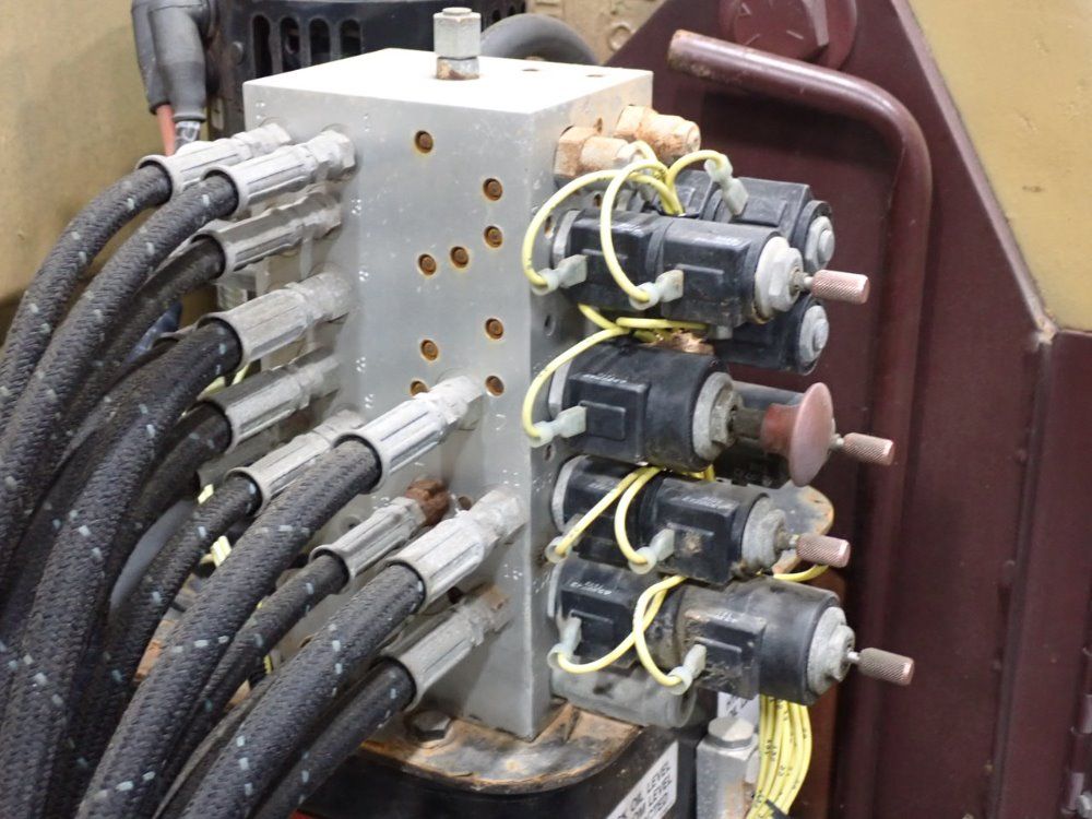 Grove 227lbs/2500psi/5gal Manlift - Amz46ne