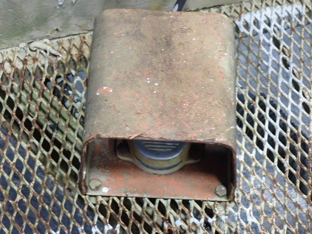 Grove 227lbs/2500psi/5gal Manlift - Amz46ne