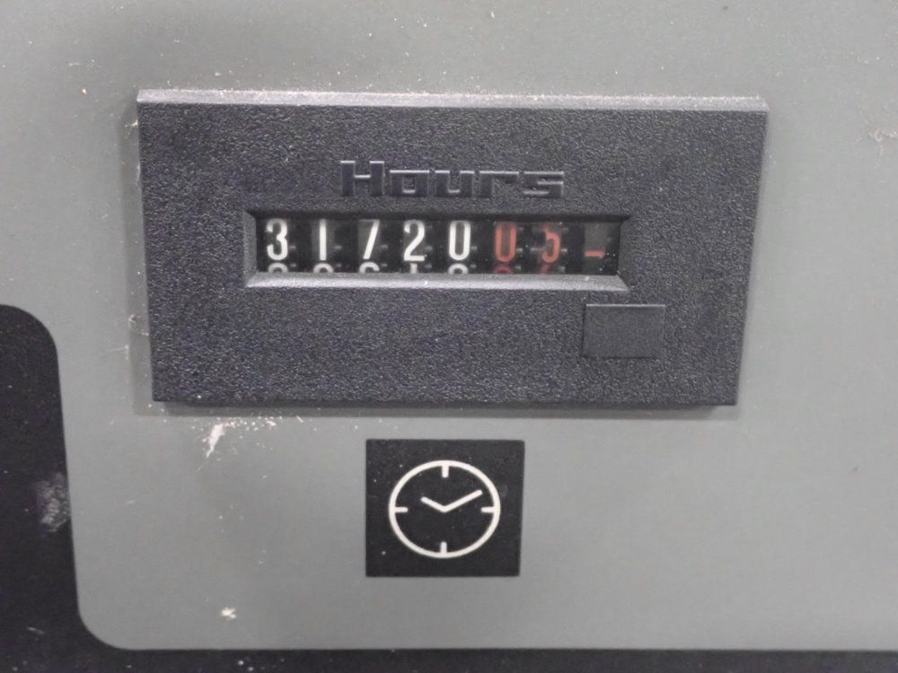 Atlas Copco 8.6bar/40hp/30kw/124psi Air Compressor - Gx30