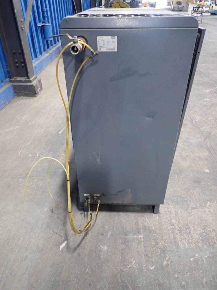 Atlas Copco 8.6bar/40hp/30kw/124psi Air Compressor - Gx30