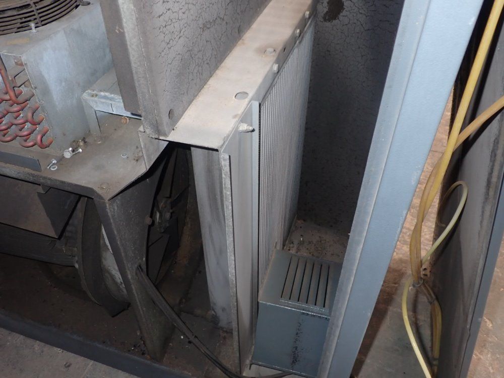 Atlas Copco 8.6bar/40hp/30kw/124psi Air Compressor - Gx30