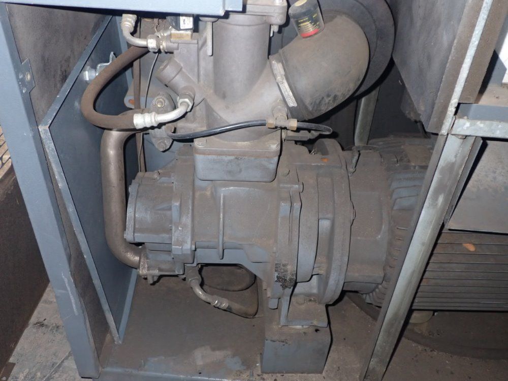 Atlas Copco 8.6bar/40hp/30kw/124psi Air Compressor - Gx30