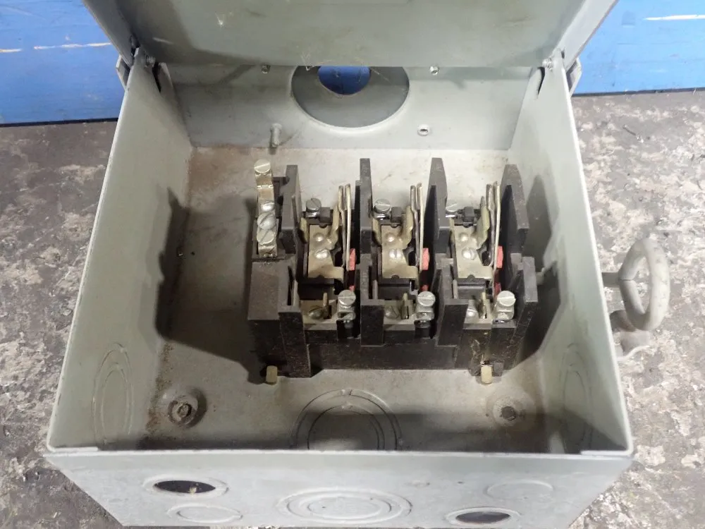 Federal Pacific Electric Fusible Disconnect