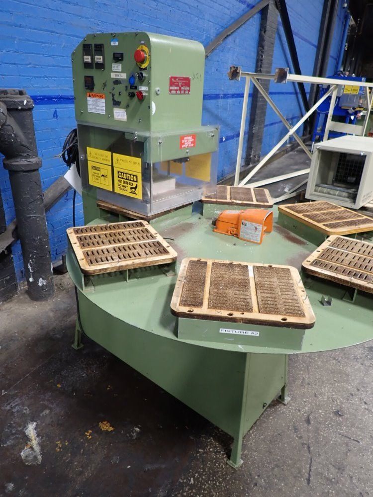 Visual Thermoforming Ltd 12" X 10" Blister Pack Machine