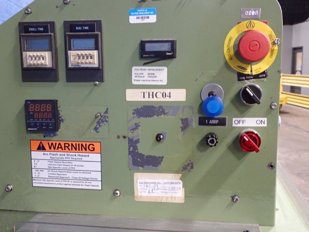 Visual Thermoforming Ltd 12" X 10" Blister Pack Machine