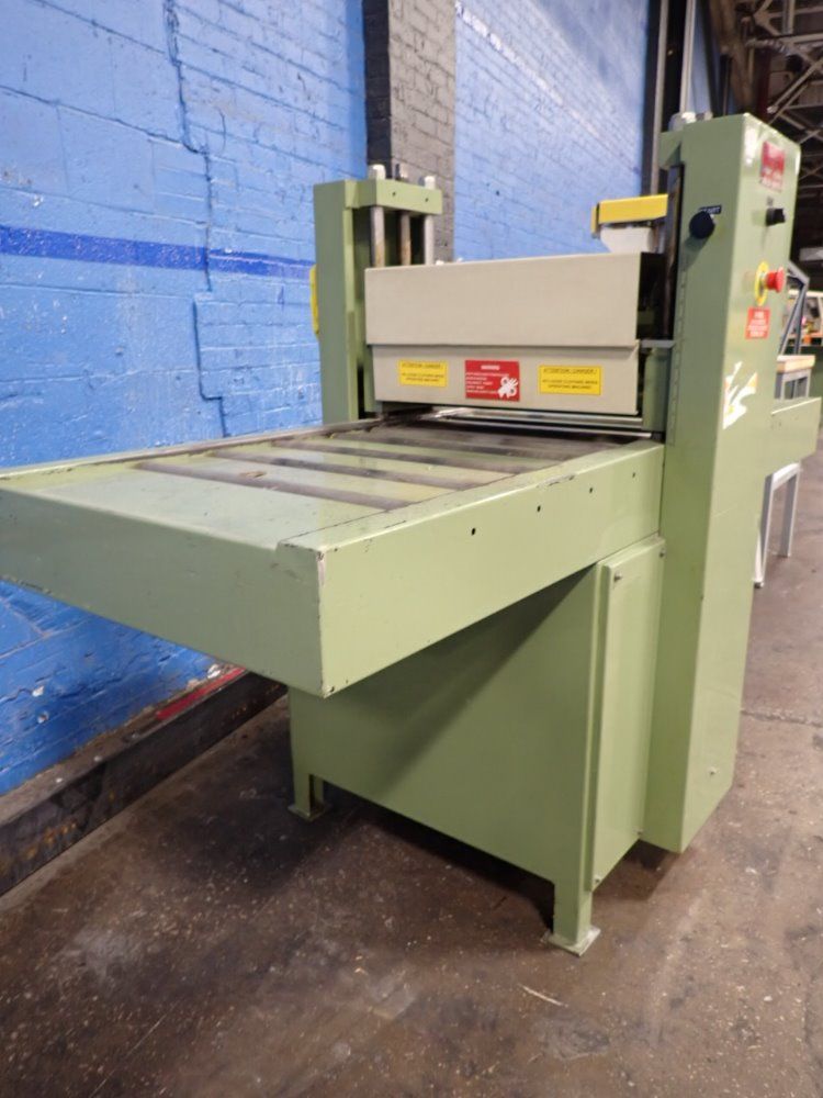 Visual Thermoforming Ltd 24" X 12" X 5" Tunnel Rt221 Trimmer - Rt221