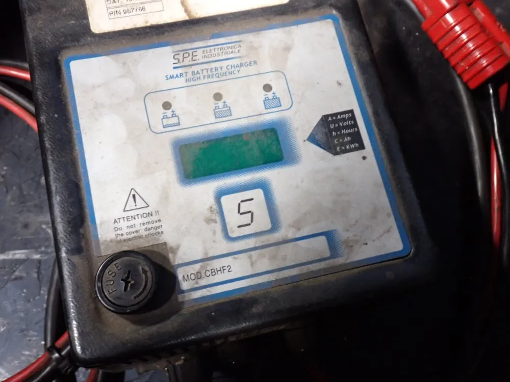 Spe Electronica Industriale Battery Charger