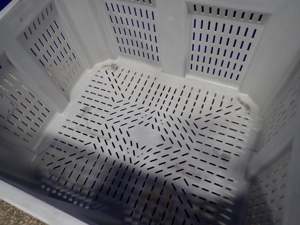 Macx Stackable Plastic Crate