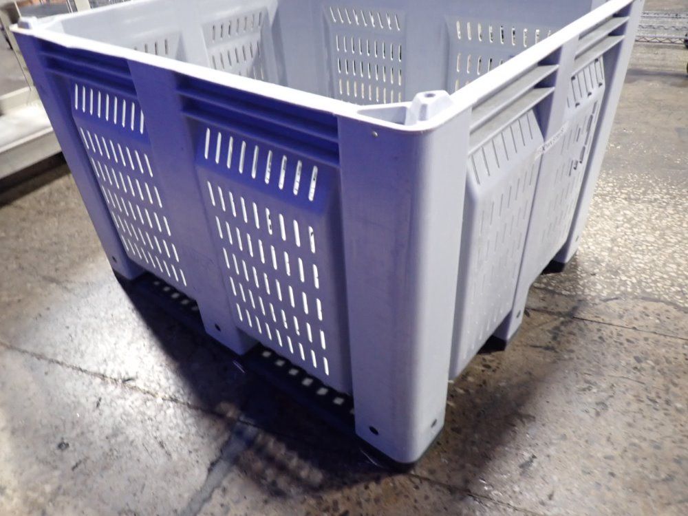 Macx Stackable Plastic Crate