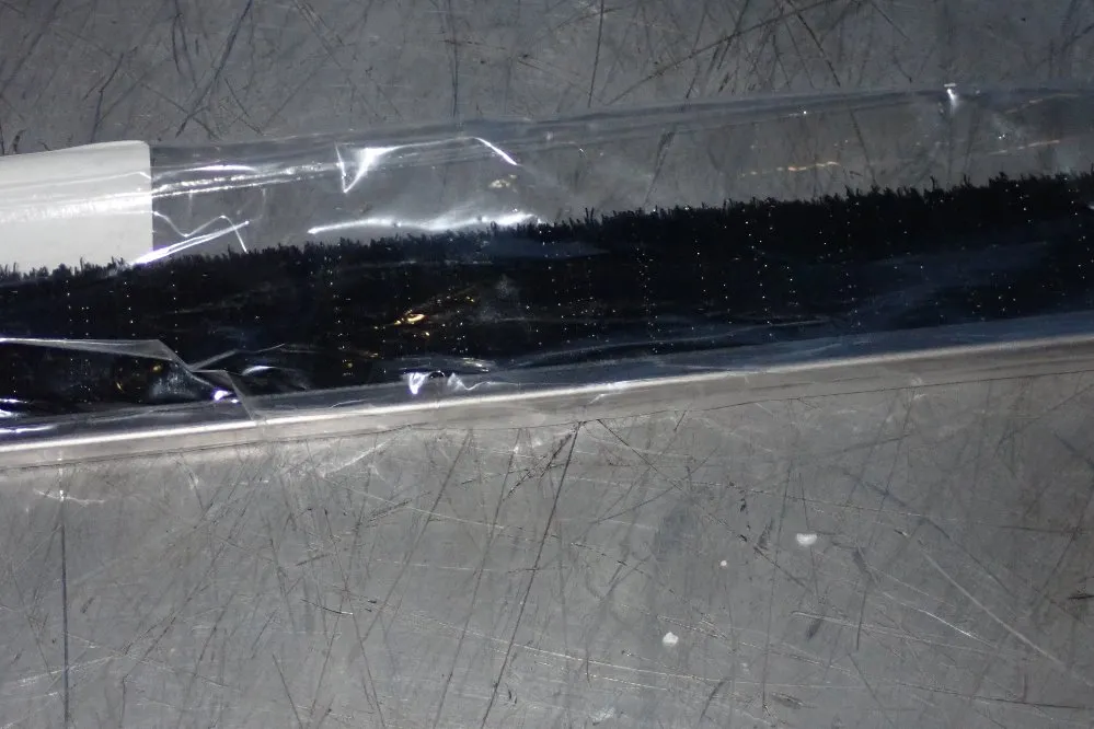 Tanis 75" X 2" X 96" Brush