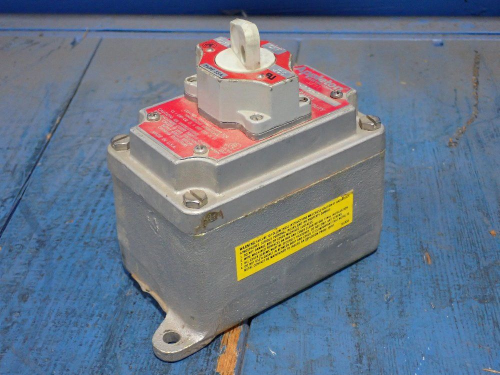 Appleton Electric Co Control Assembly Cover For Hazardous Locations