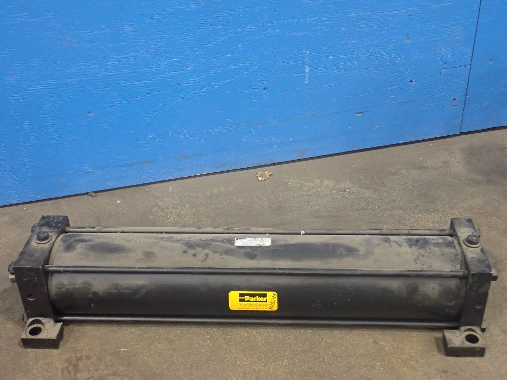 Parker 200 Psi Air Pneumatic Cylnder - 05.00ccmau39ac 24.000