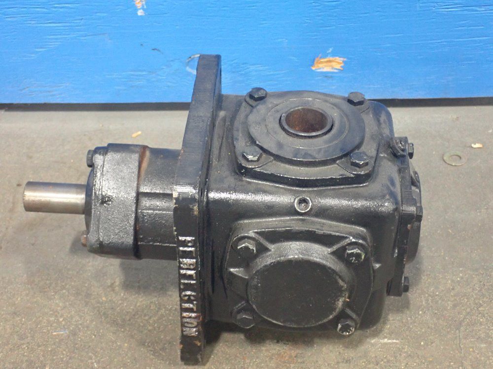 Perfection Gear Inc. Ratio 1.00:1 Gear Reducer - Rb12035s