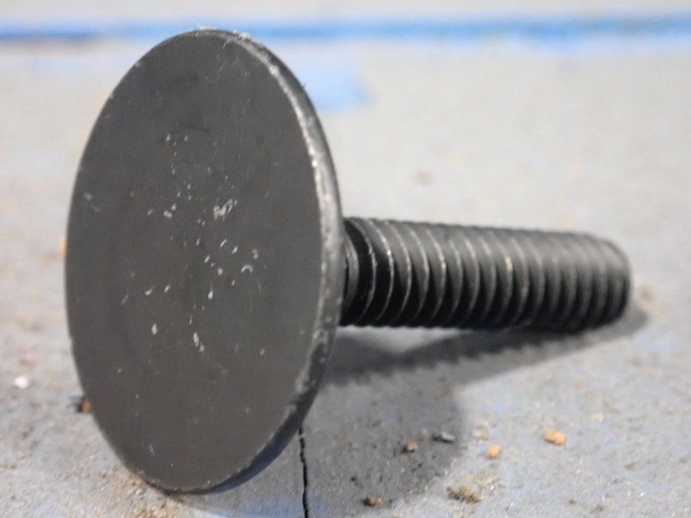 Fastenal 1/4"x1 1/4" Steel Bolts