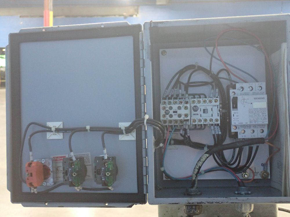 Mayfran International 18"x108" Chip Conveyor - Chip-tote