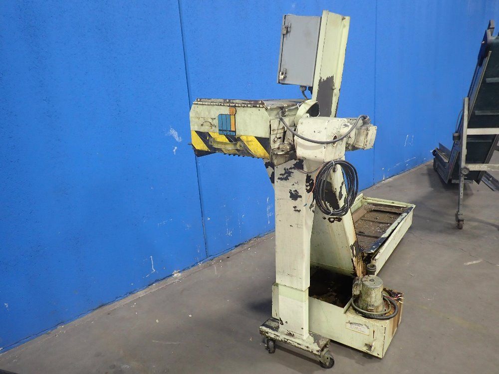 Mayfran International 18"x108" Chip Conveyor - Chip-tote