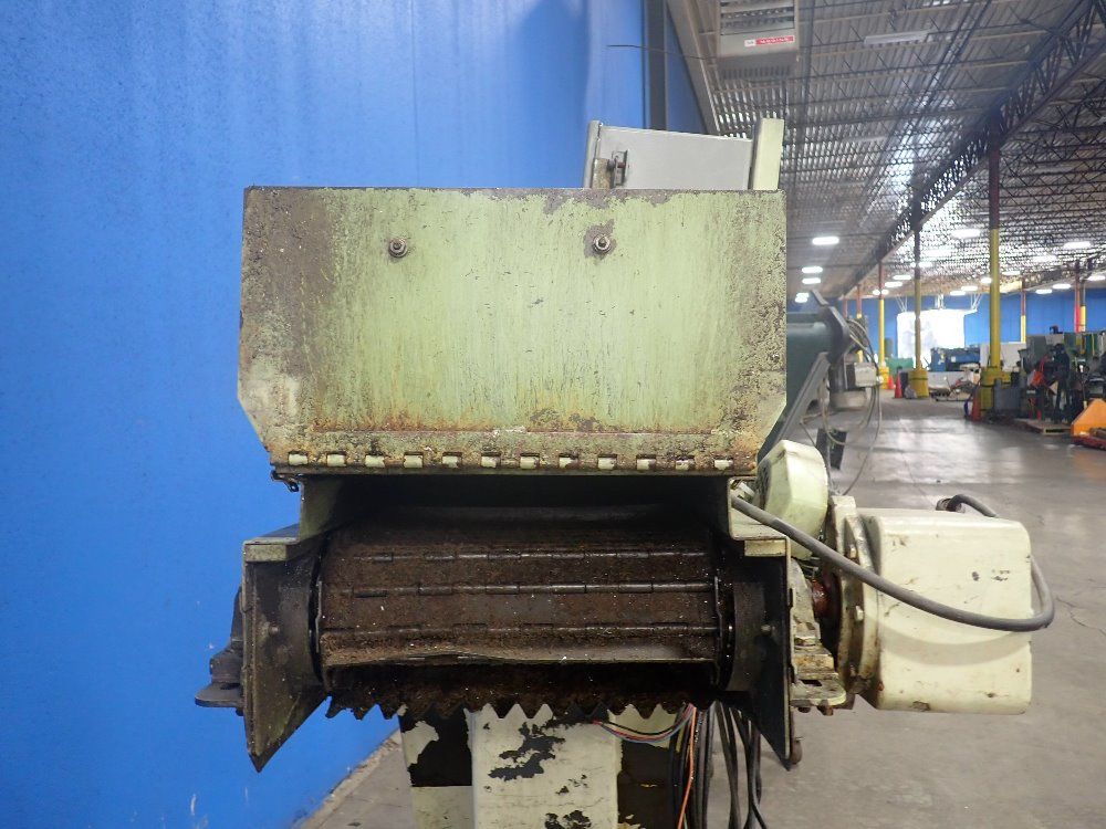 Mayfran International 18"x108" Chip Conveyor - Chip-tote