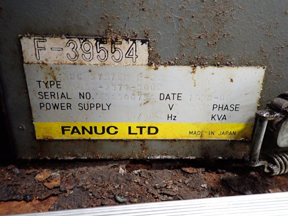 Fanuc Robot Arm And Control Panel - M-6i