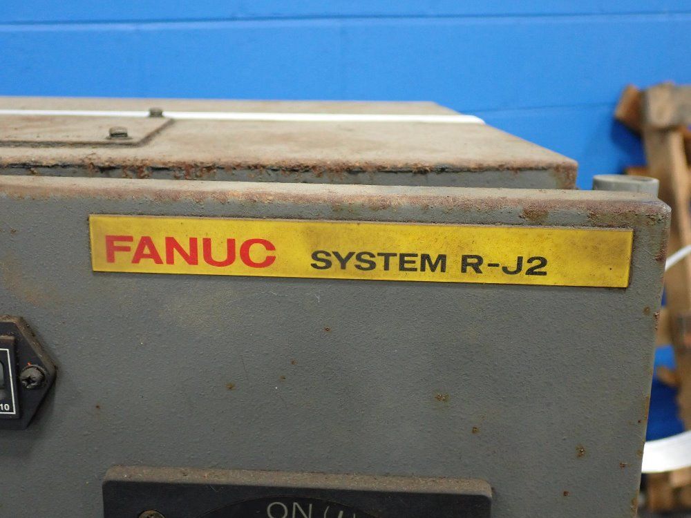 Fanuc Control Panel - R-j2