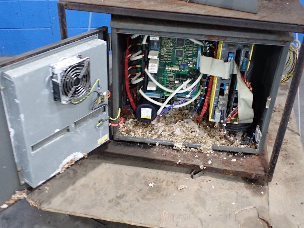 Fanuc Control Panel - R-j2