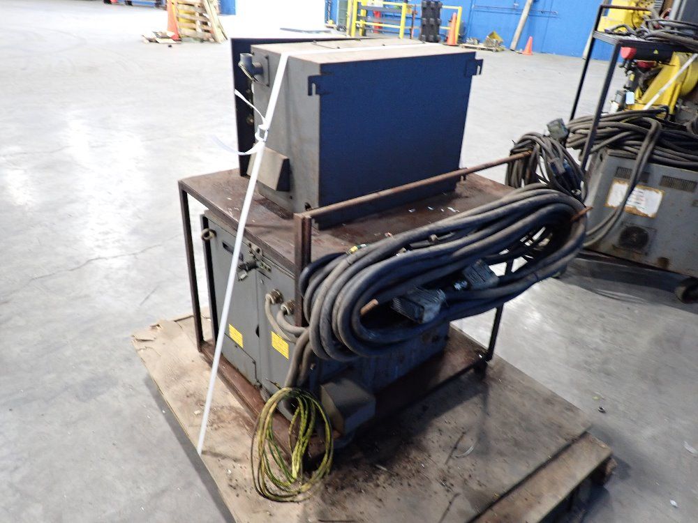 Fanuc Control Panel - R-j2