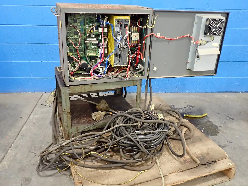 Fanuc Control Panel - R-j2