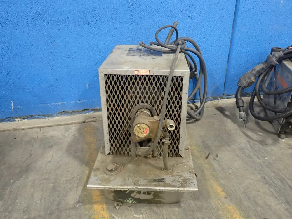 Bernard Welding Equipment Co. 3 Gallons Water Cooler For Welder - 3500ss