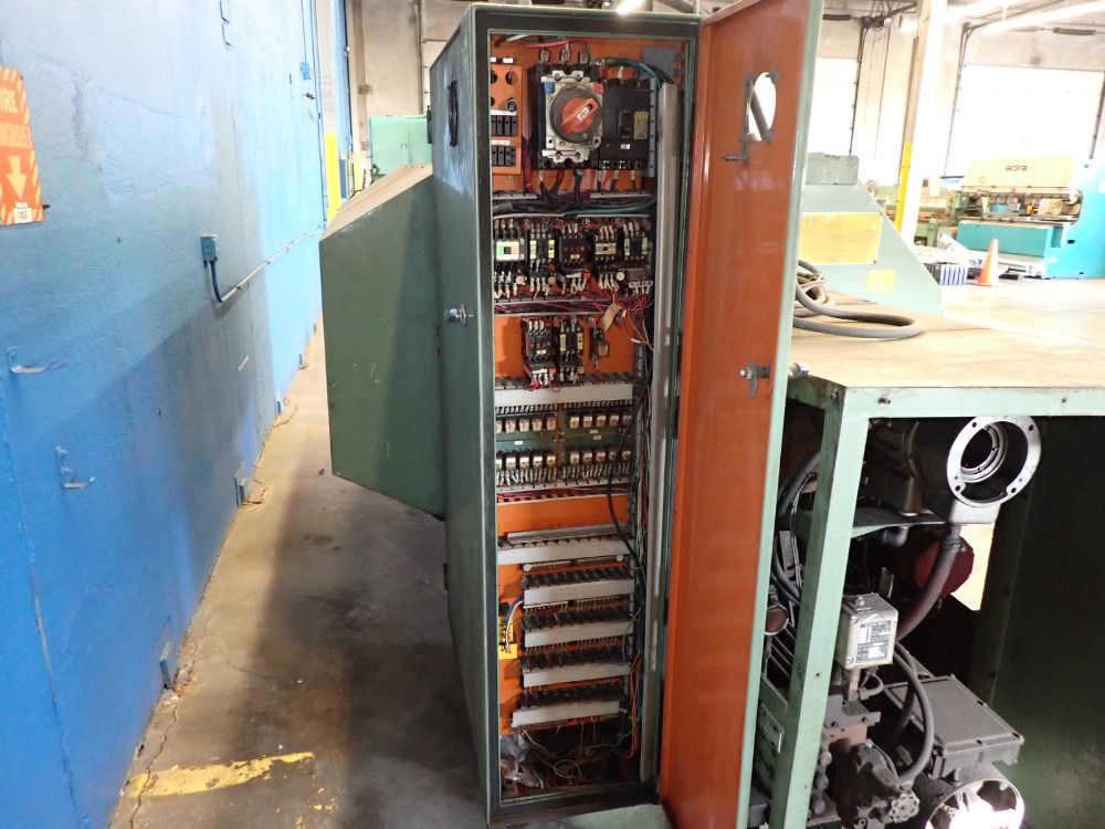 Daewoo 20" Swing X 40" Centers Cnc Lathe - Pan 20