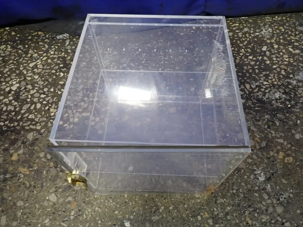 11" X 11" X 12" Id Nitrogen Cabinet